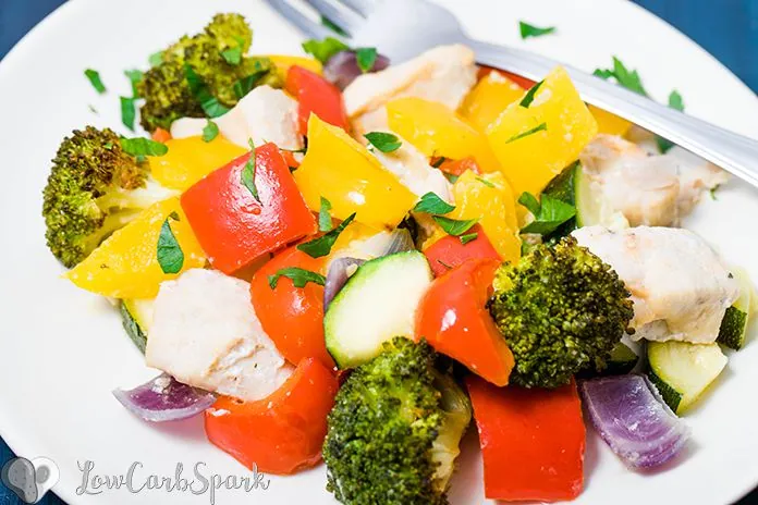 Roasted Vegetables and Chicken is a healthy, flavorful recipe, that's super easy to whip up. The veggies have a perfect texture, the chicken us juicy and perfectly tender. It's an ideal recipe for meal prep.