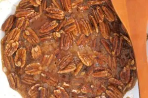 how to make Keto Candied Pecans