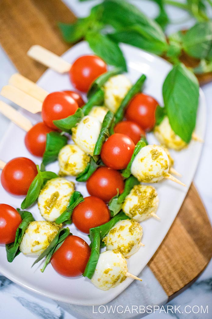 Tomato & Mozzarella Pesto Caprese Skewers - 4 ingredients