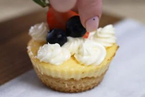how to make Keto Mini Cheesecakes7