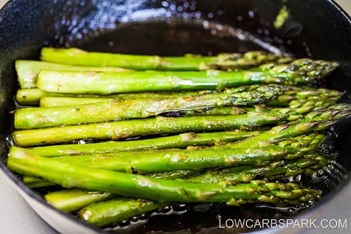 easy pan fried asparagus
