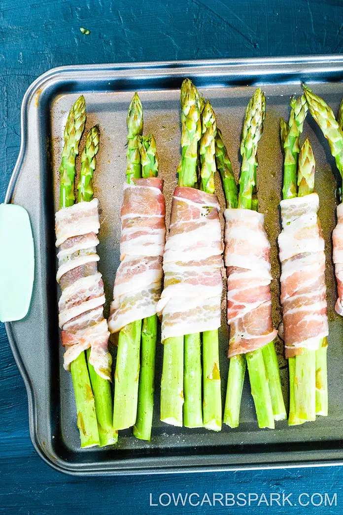 wrap asparagus in bacon