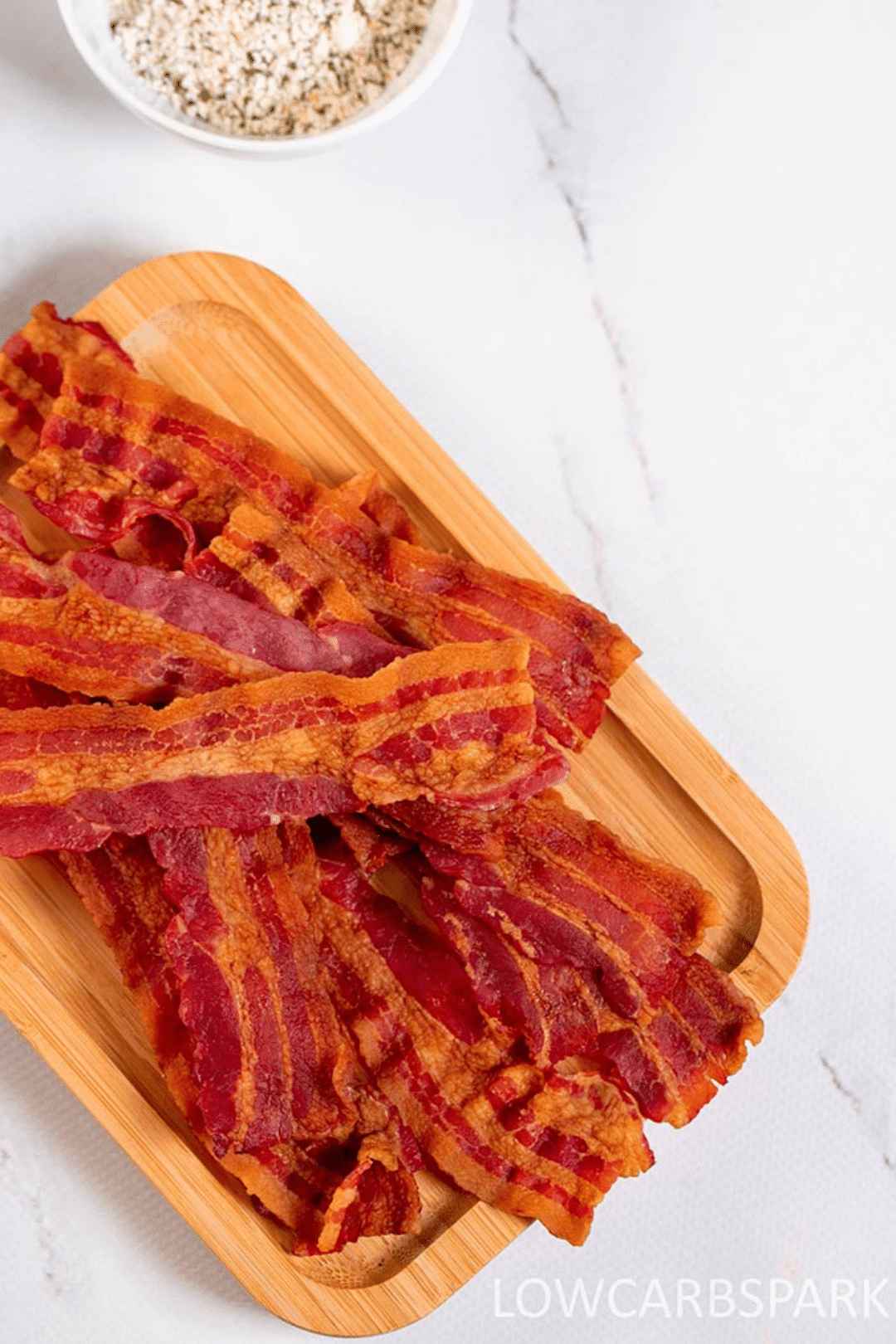 https://www.lowcarbspark.com/wp-content/uploads/2022/03/best-method-to-cook-bacon.png