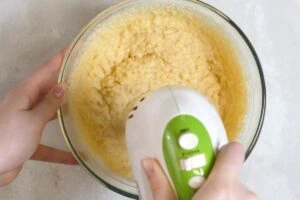 how to make Keto Coconut Cake2 1