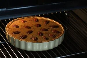 how to make Keto Pecan Pie