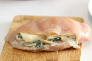 How To Make Creamy Mushroom and Spinach Stuffed Chicken Breast