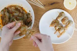 how to make Grilled Shrimp Skewers3 1