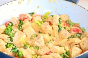 how to make Garlic Chicken With Broccoli And Spinach 14