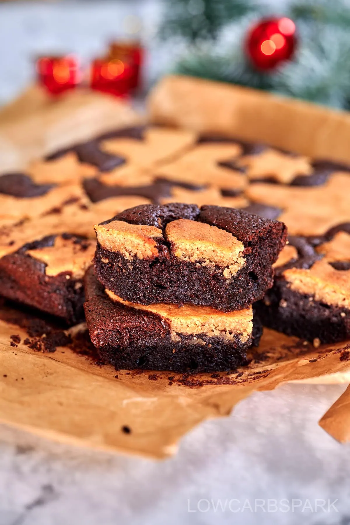 easy Christmas Gingerbread keto brownies