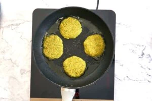 how to make Broccoli Fritters11