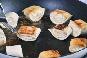 how to make Crispy Bagel Bites13