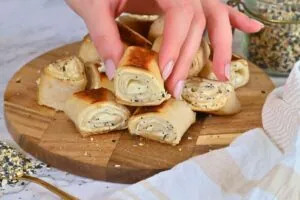 how to make Crispy Bagel Bites