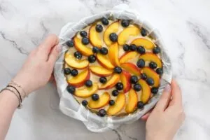 how to make Flourless Peach Blueberry Cake