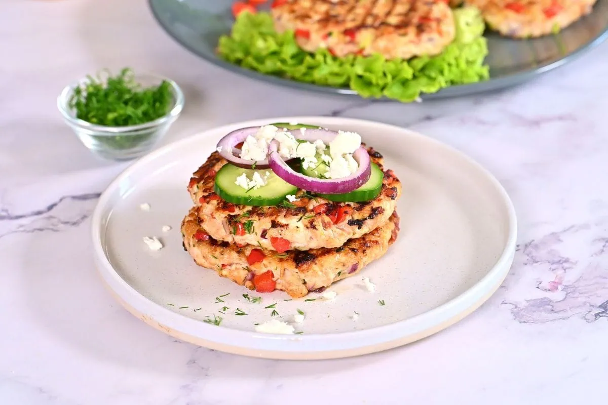 how to make Ground Chicken Greek Burgers