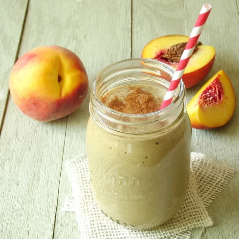 PEACH PIE AVOCADO SMOOTHIE