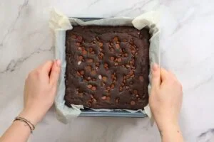 how to make Healthy Cottage Cheese Brownies